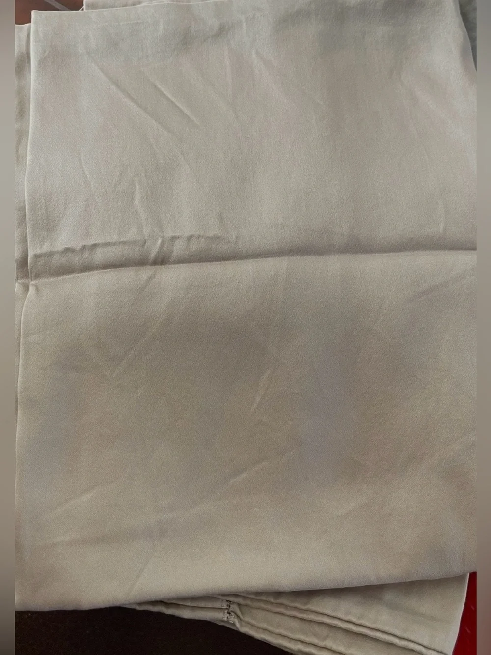 NWOT Quince Signature Giza Cotton Sateen Pillowcase Set, Standard (Sand)